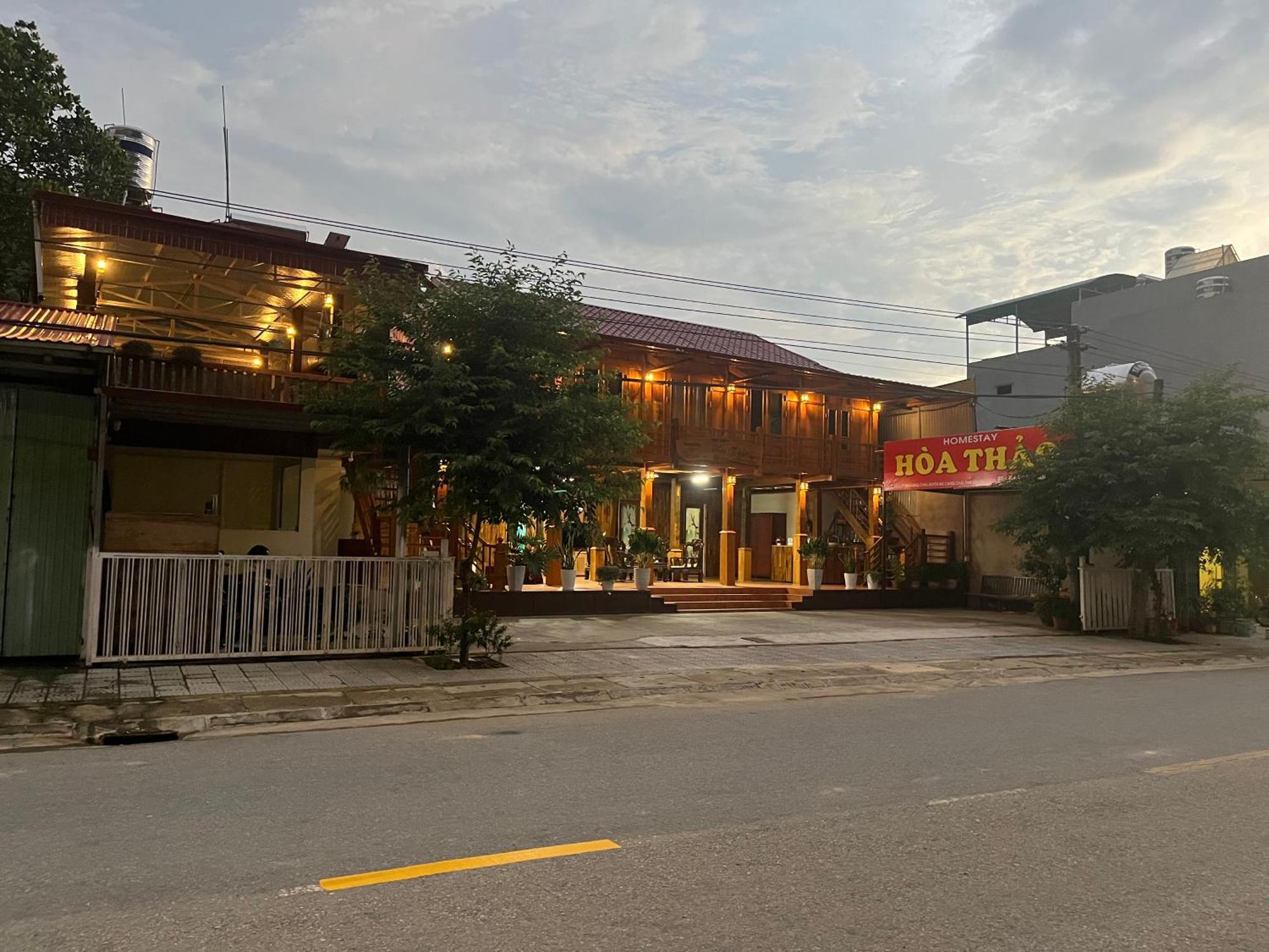 Homestay Hoa Thao - Bus ,Trek & Motorbike Mu Cang Chai Eksteriør bilde